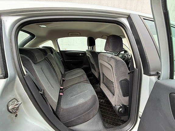 Citroen C4 12 of 13