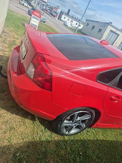 Volvo S40 7 of 20