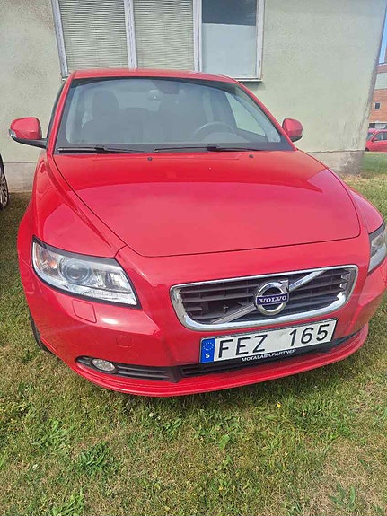 Volvo S40 2 of 20