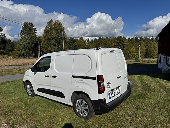 Toyota Proace City 10 of 15