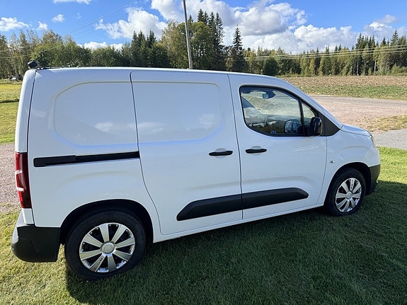 Toyota Proace City 7 of 15