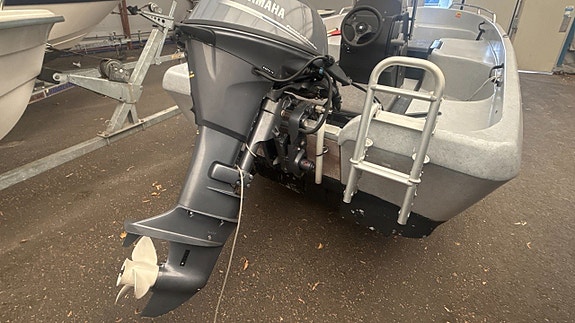 Pioner 15 -03, Yamaha F20BEPL -16 3 of 5