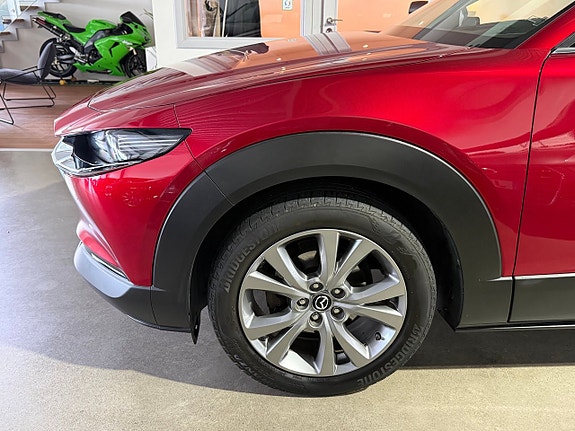 Mazda CX-30 3 of 25