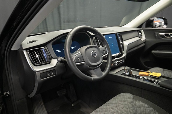 Volvo XC60 17 of 26