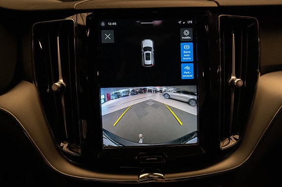 Volvo XC60 13 of 26