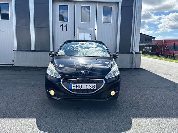 Peugeot 208 6 of 14