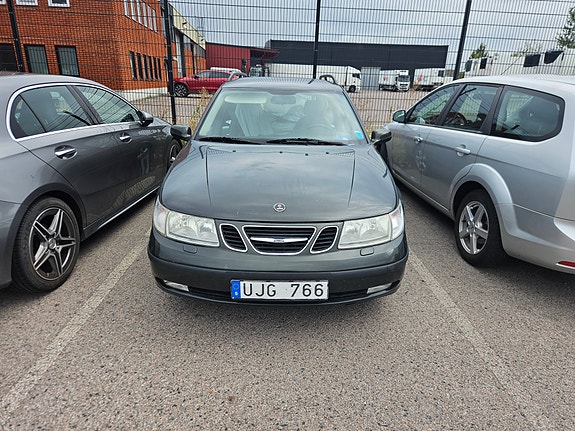 Saab 9-5 2 of 6