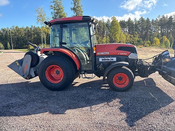 Kompakttraktor KUBOTA L4240 4 of 6