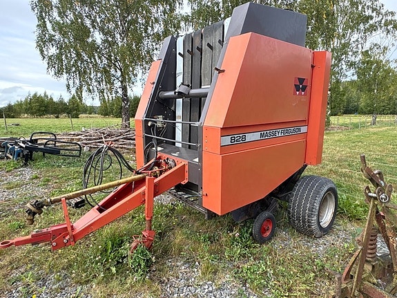 Balpress Massey Ferguson MF 828 6 of 6
