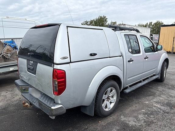 Pickup Nissan Navara NP300 3.0 dCi 4WD 5 of 6
