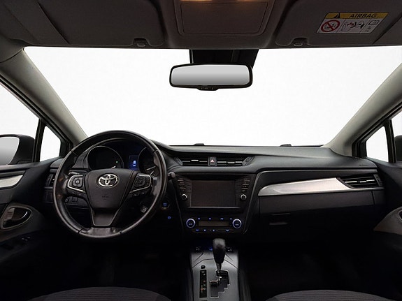 Toyota Avensis 13 of 30