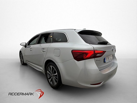Toyota Avensis 5 of 30