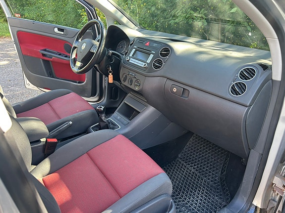 Volkswagen Golf Plus 7 of 10