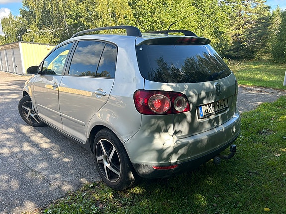 Volkswagen Golf Plus 4 of 10