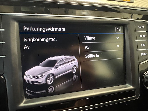 Volkswagen Passat Alltrack 15 of 17