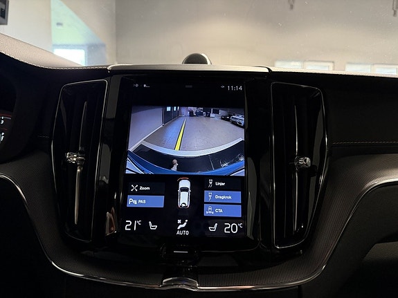 Volvo XC60 24 of 30