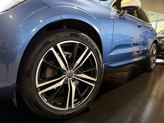 Volvo XC60 12 of 30