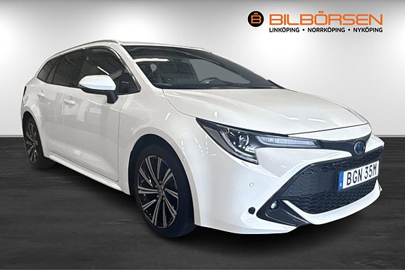 Toyota Corolla 3 of 18