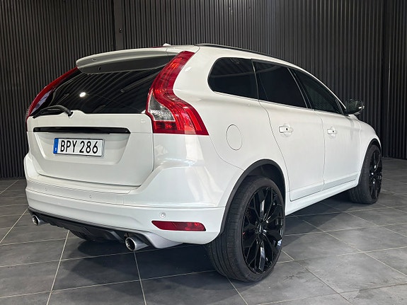 Volvo XC60 4 of 14