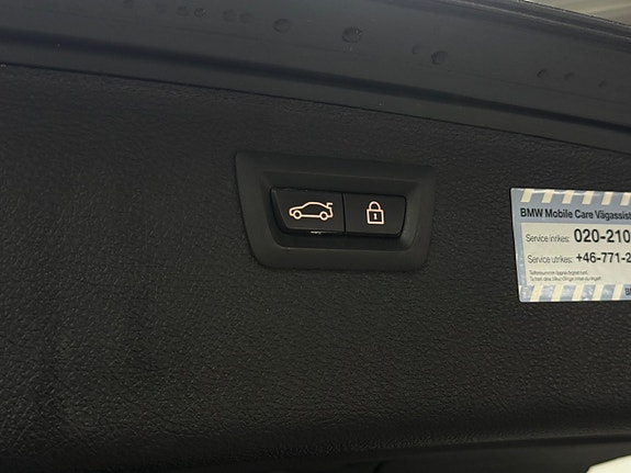 BMW 330i 19 of 22