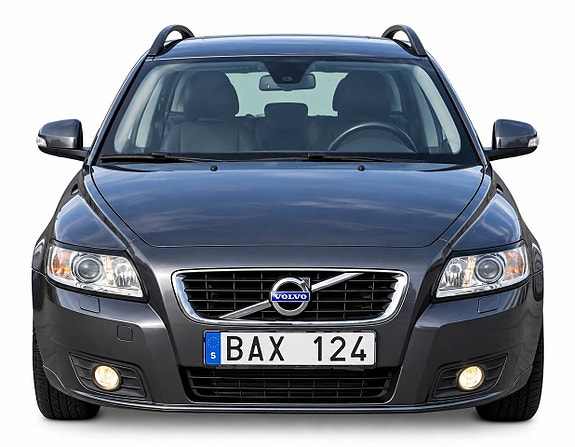 Volvo V50 2 of 10