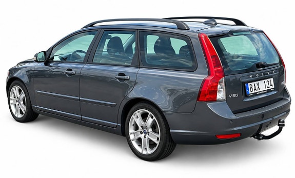 Volvo V50 4 of 10