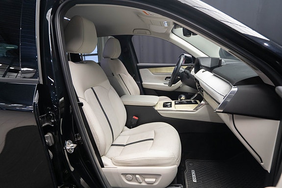 Mazda CX-60 19 of 25