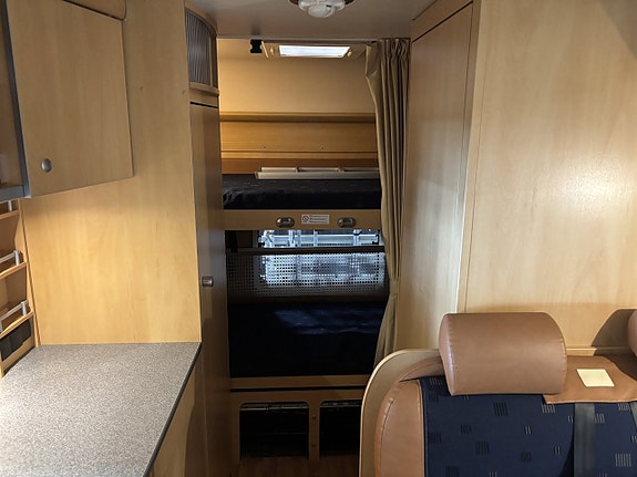 Dethleffs A 5881 Advantage 2.3 Solcell  6-sits 11 of 26