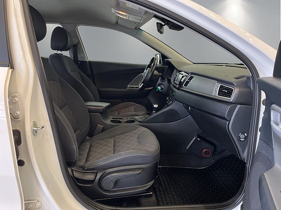 Kia Niro 9 of 26