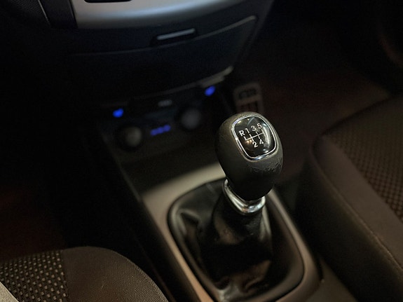 Hyundai i30 13 of 15