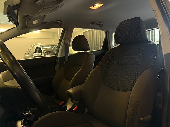 Hyundai i30 9 of 15