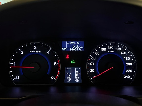 Hyundai i30 11 of 15