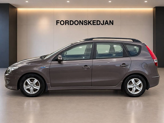 Hyundai i30 4 of 15