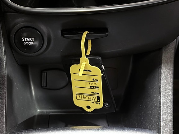 Renault Clio 16 of 24