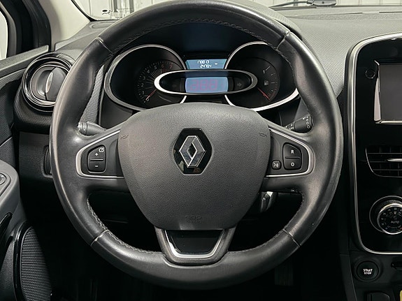 Renault Clio 13 of 24