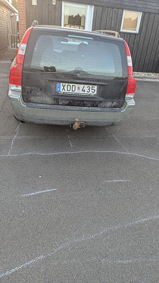 Volvo V70 4 of 8