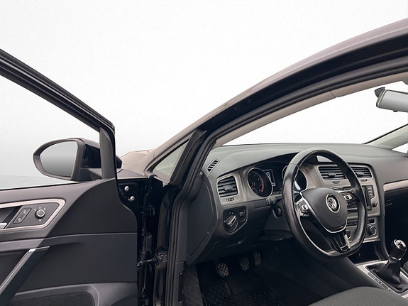 Volkswagen Golf I 10 of 29
