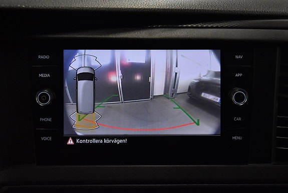 Volkswagen Transporter 15 of 17