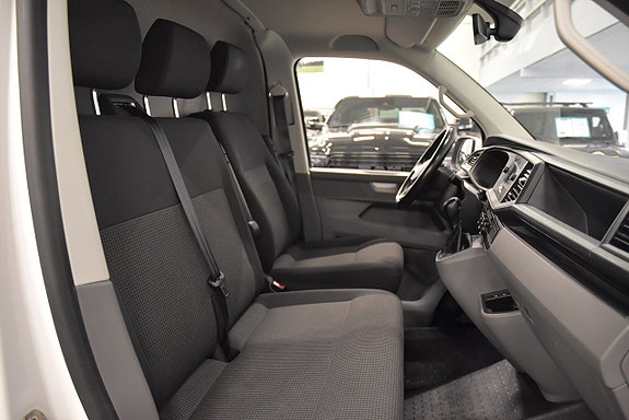 Volkswagen Transporter 12 of 17