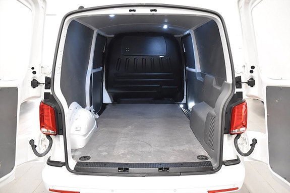 Volkswagen Transporter 17 of 17