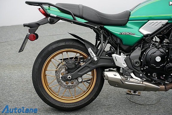 Kawasaki Ninja Z650RS *Värmehandtag, 235 mil 10 of 25
