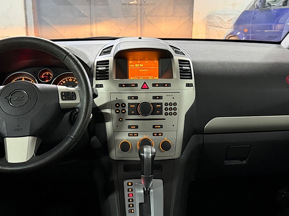 Opel Zafira 16 of 20