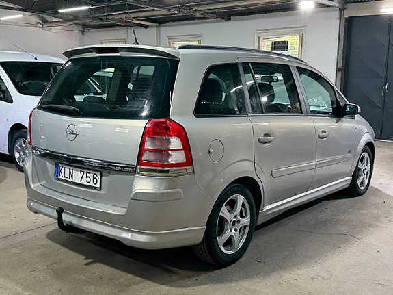 Opel Zafira 6 of 20