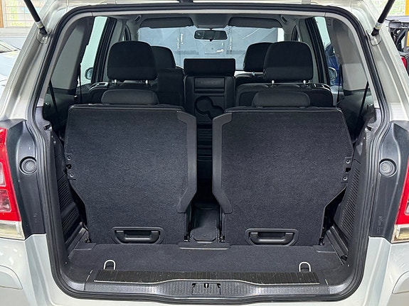 Opel Zafira 7 of 20