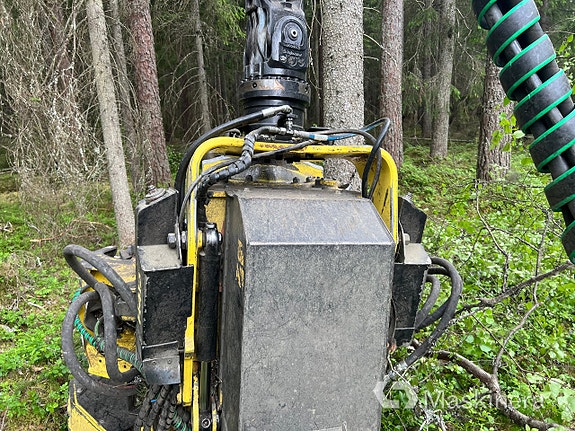 Skördare John Deere 1470G 19 of 27