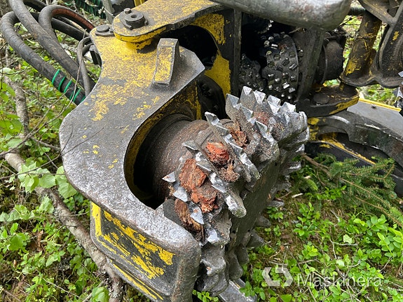 Skördare John Deere 1470G 12 of 27