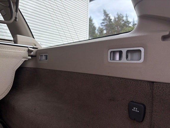 Volvo XC70 15 of 16