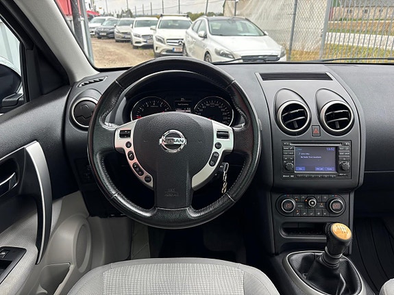 Nissan Qashqai+2 10 of 28