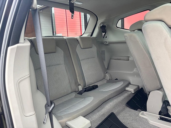 Nissan Qashqai+2 21 of 28