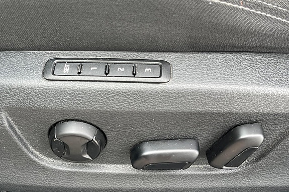 Skoda Superb 23 of 30